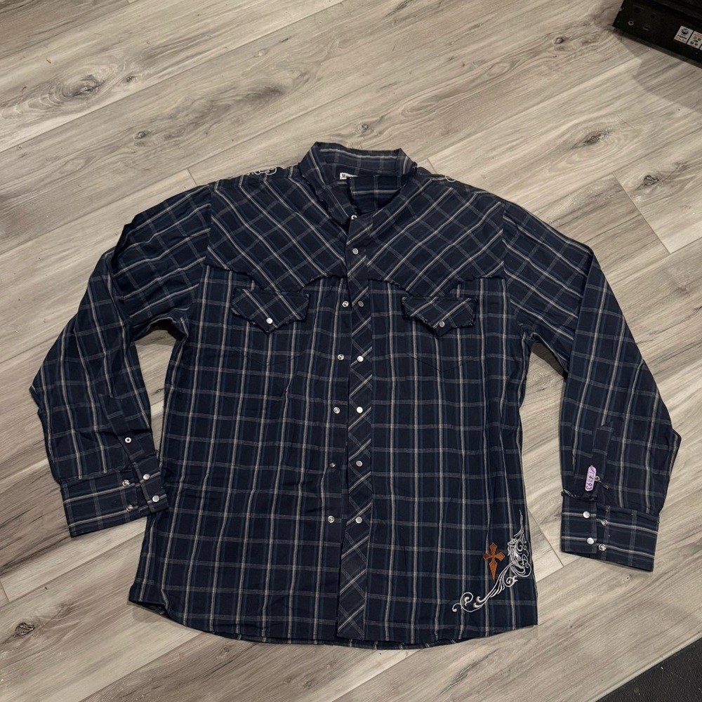 Men’s flannel